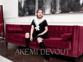 AKEMI_DEVOUT
