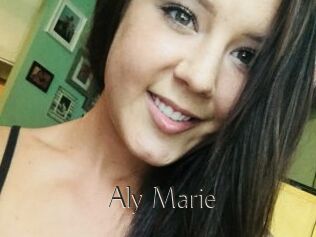 Aly_Marie