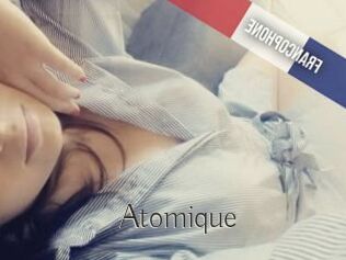 Atomique