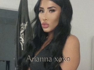 Arianna_xoxo