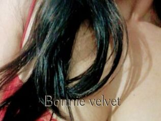 Bonnie_velvet