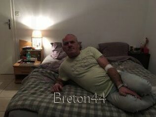 Breton44