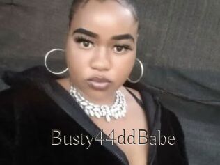 Busty44ddBabe