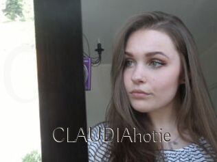 CLAUDIAhotie