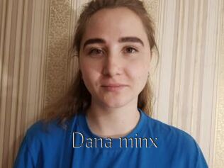 Dana_minx