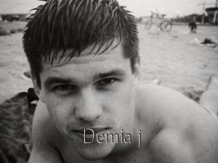 Demia_j