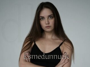 Esmedunnuck