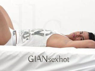 GIANsexhot