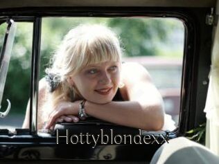 Hottyblondexx