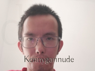 kennygannude Dans le cul