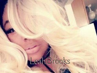 Leah_Brooks