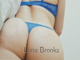 Luna_Brooks