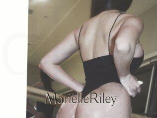 Marielle_Riley