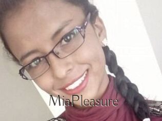 Mia_Pleasure