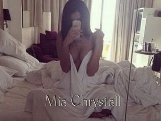 Mia_Chrystall