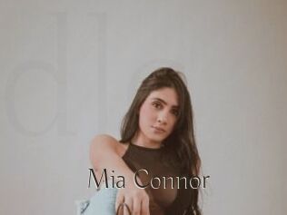 Mia_Connor