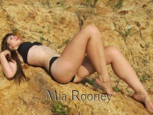 Mia_Rooney