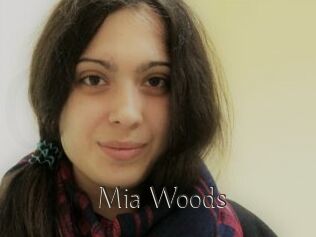 Mia_Woods