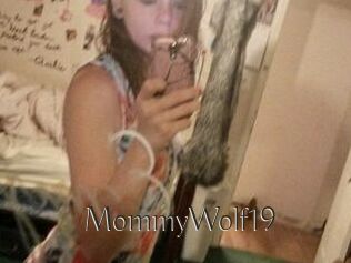 MommyWolf19