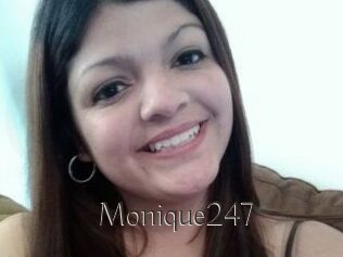 Monique247