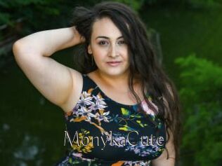 MonykaCute