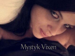 Mystyk_Vixen
