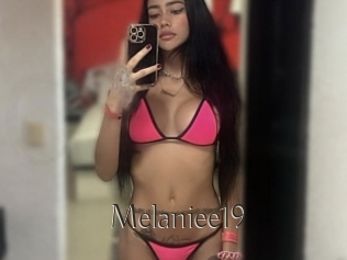 Melaniee19