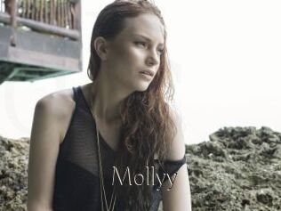 Mollyy