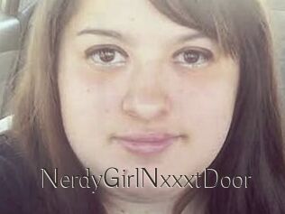 NerdyGirlNxxxtDoor