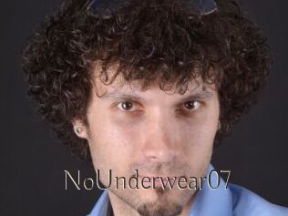 NoUnderwear07