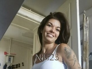 Niki23
