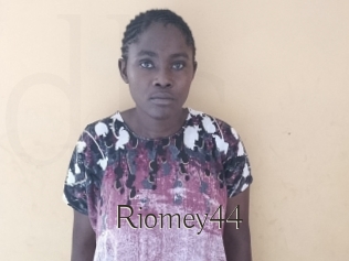 Riomey44