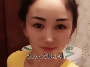 SexyMikiAh