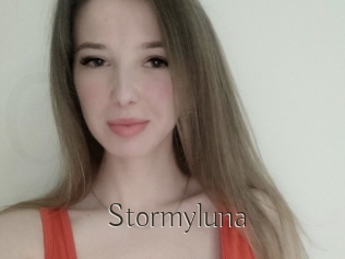 Stormyluna