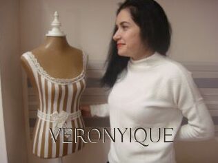 VERONYIQUE