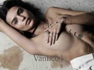 Vannee_J